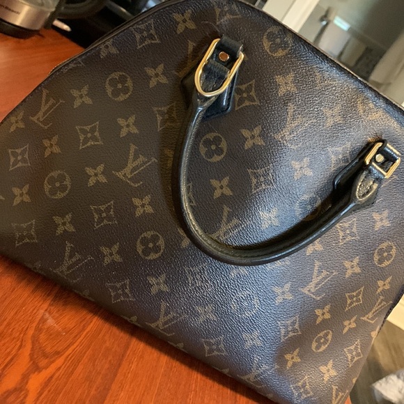 Louis Vuitton Black Monogram Canvas Alma B'N'B - Picture 3 of 13